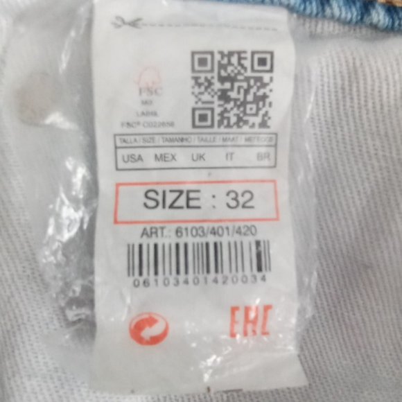 G Star Raw × Pharrell Williams 'For the Oceans' light wash jeans Size 32 NWOT - Picture 4 of 10